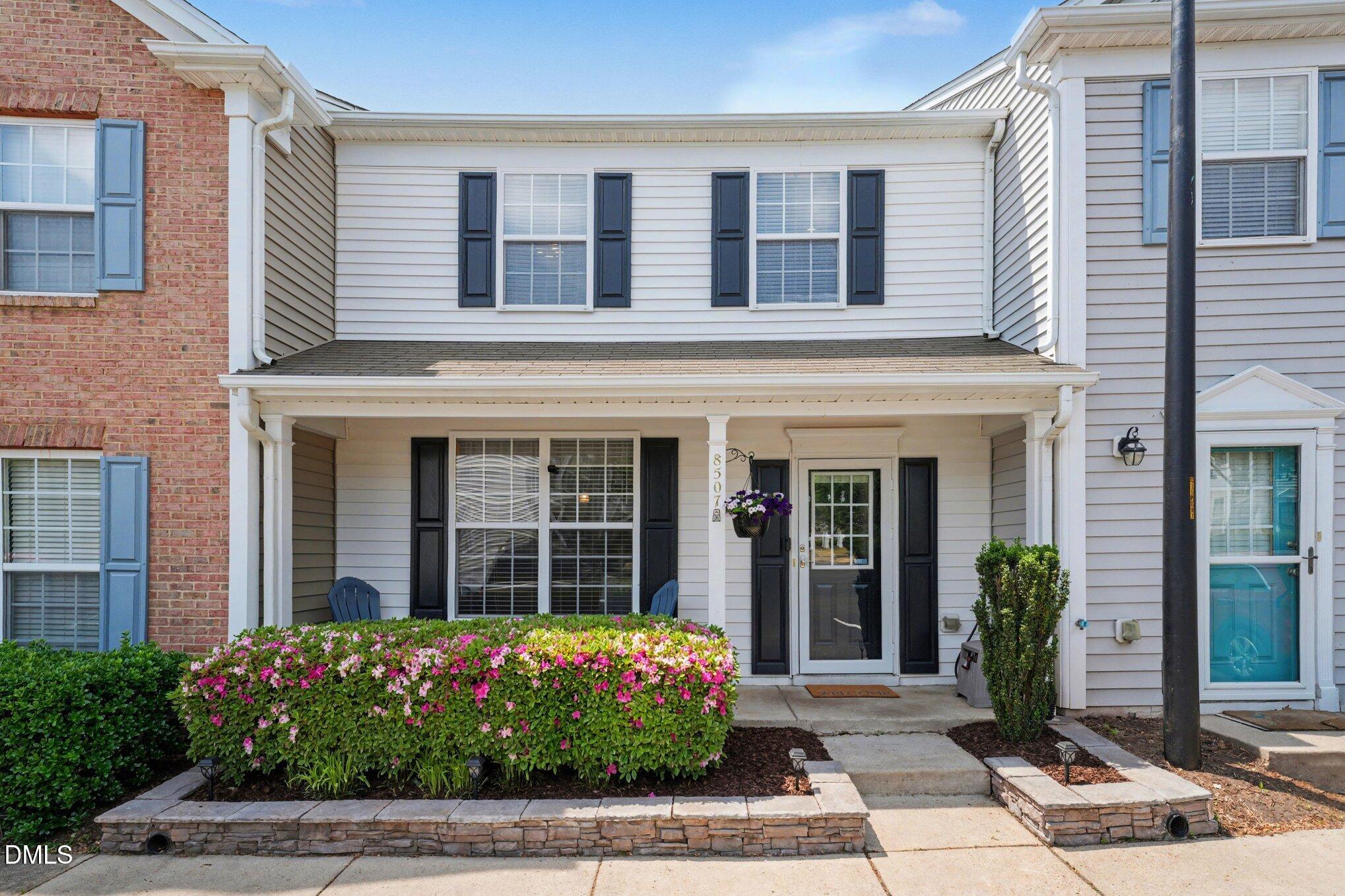 8507 Mt Valley Lane Raleigh, NC 27613 - Photo 2 of 29 002_file_4606