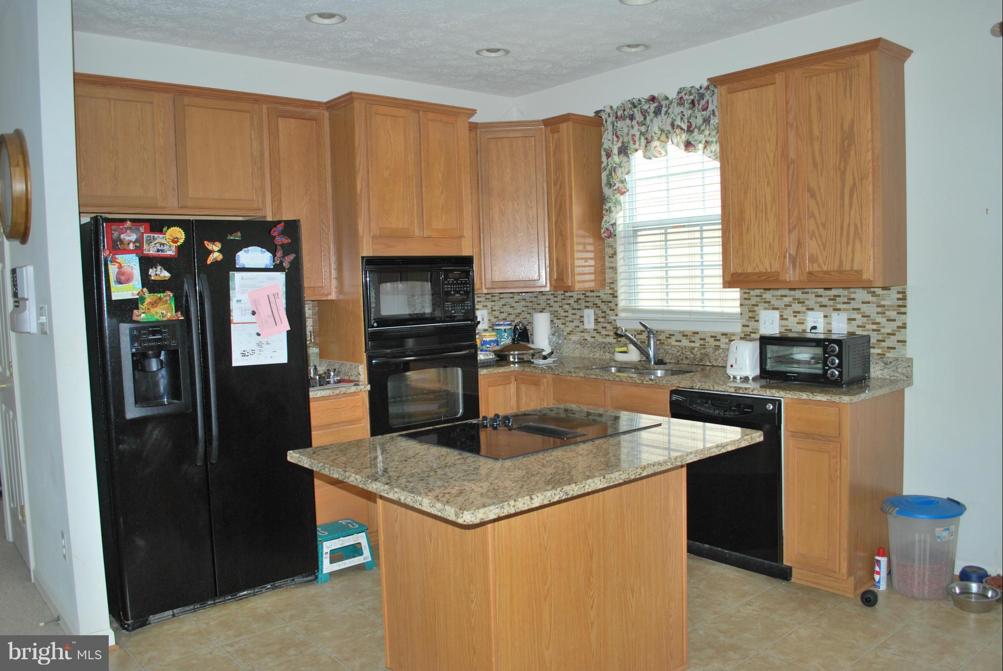 720 Nellis Road Middle River, MD 21220 - Photo 3 of 10 Kitchen