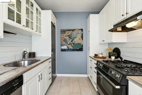 $800,000 | 1730 Broderick Street, Unit 2, San Francisco, CA 94115