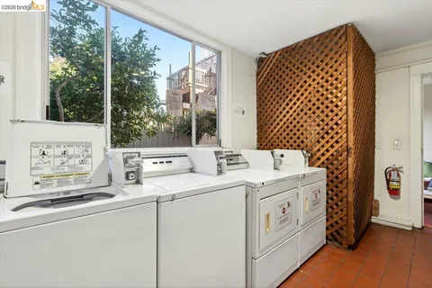 $800,000 | 1730 Broderick Street, Unit 2, San Francisco, CA 94115