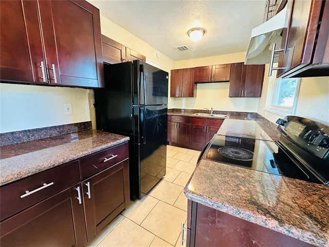 $1,450 | 1314 12th Avenue South, Unit B, St. Petersburg, FL 33705