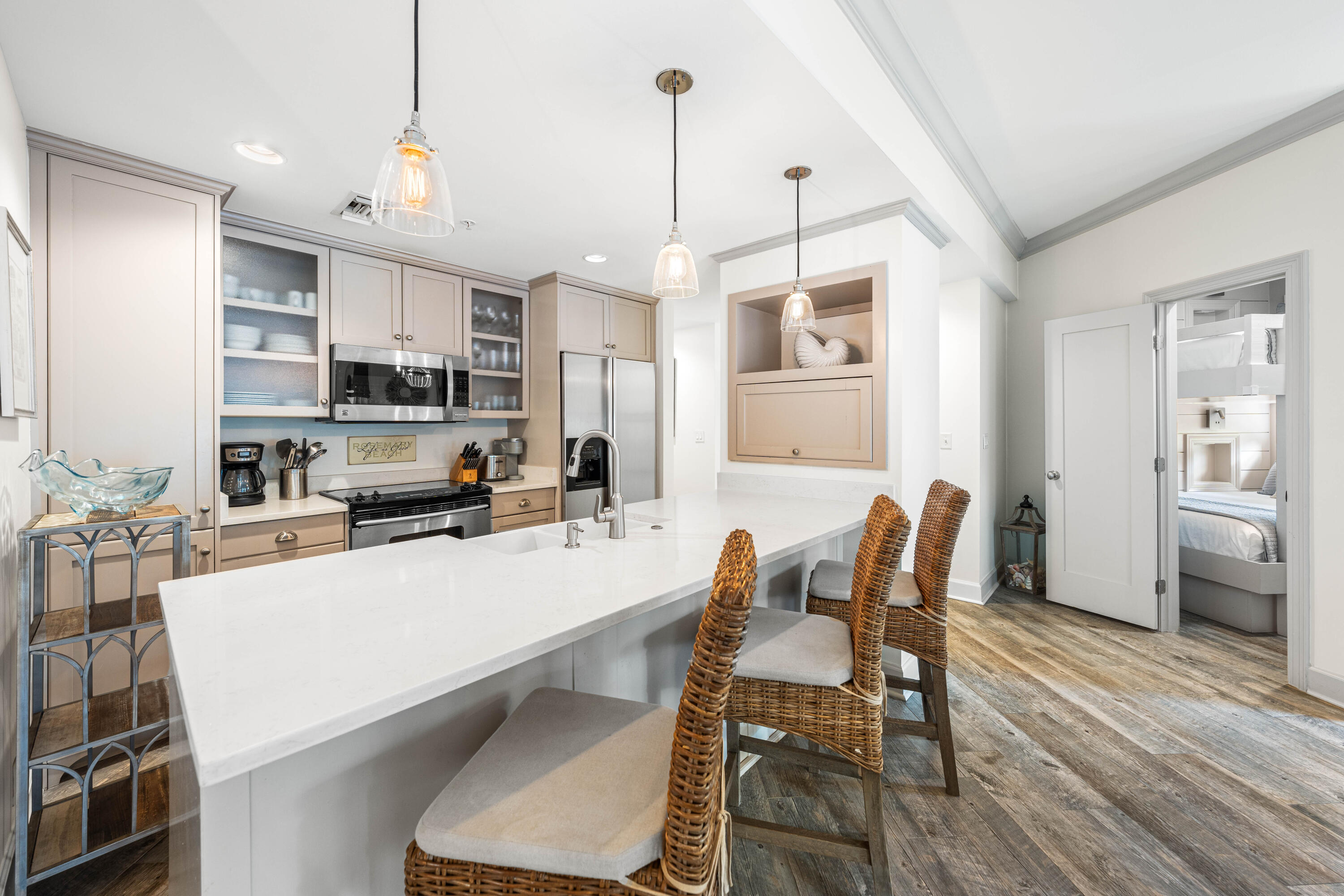 34 North Barrett Square, Unit 2D Inlet Beach, FL 32461 - Photo 5 of 35 Popps Place-5