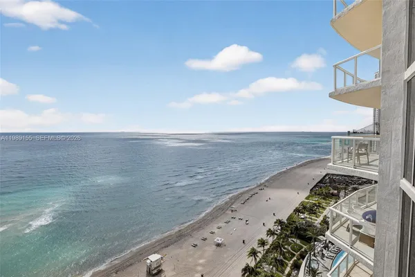 $9,500 | 18671 Collins Avenue, Unit 1702, Sunny Isles Beach, FL 33160