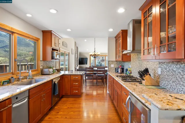 $1,125,000 | 305 Mountaire Parkway, Clayton, CA 94517