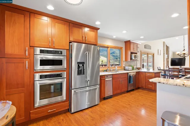 $1,125,000 | 305 Mountaire Parkway, Clayton, CA 94517