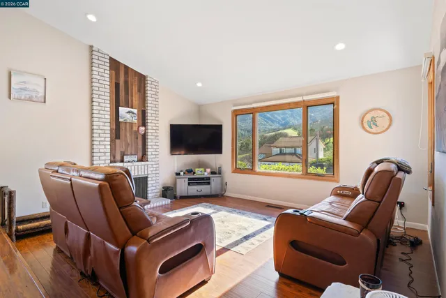 $1,125,000 | 305 Mountaire Parkway, Clayton, CA 94517