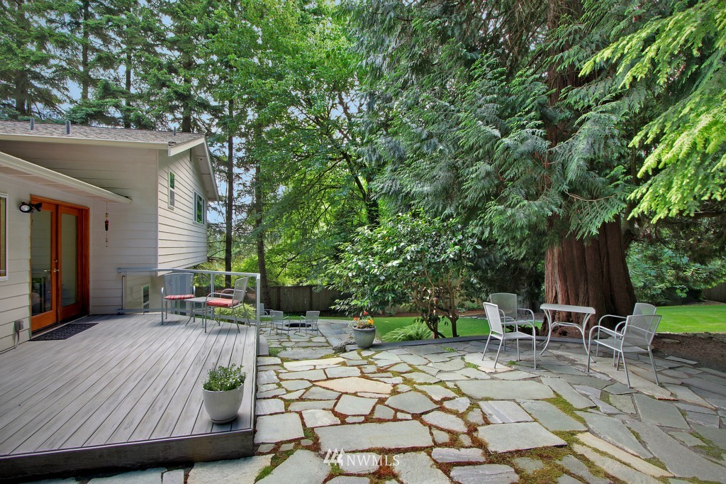 5604 227th Street Southeast Bothell, WA 98021 - Photo 14 of 15