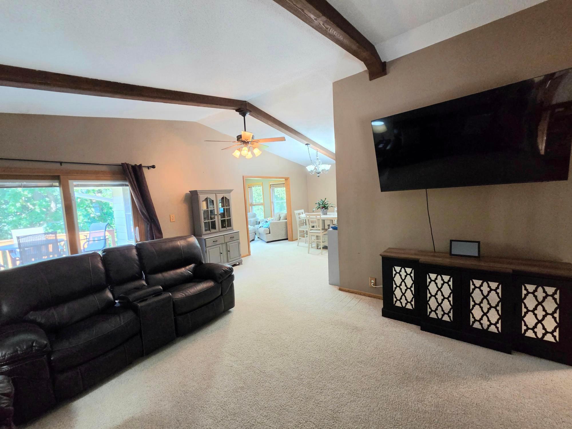 411 Ridge Road Albert Lea, MN 56007 - Photo 14 of 46