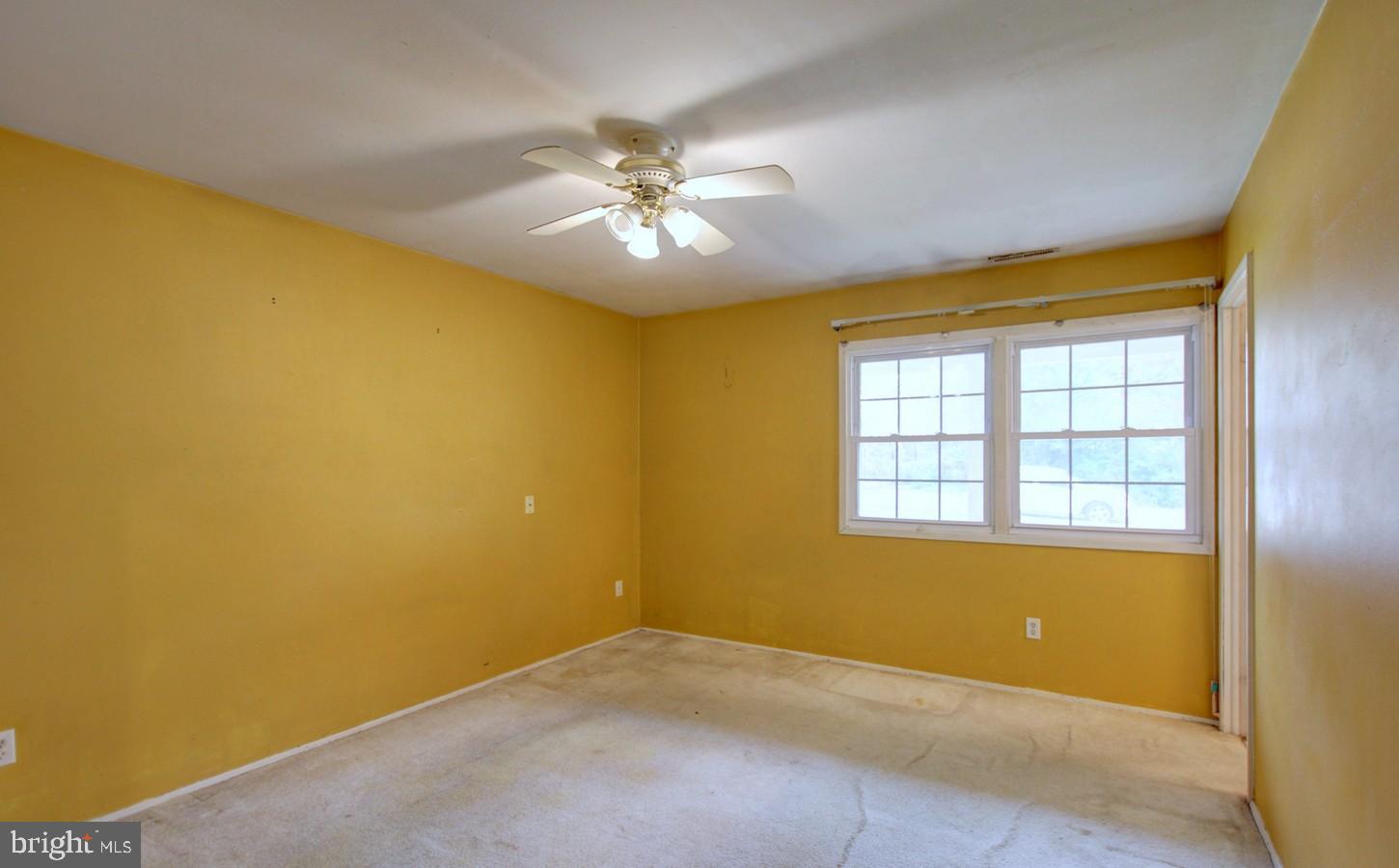 2009 Derrickson Road Baltimore, MD 21244 - Photo 21 of 24 Bedroom