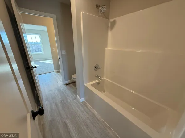 $634,900 | 1649 Meadows Drive Northeast, East Bethel, MN 55011