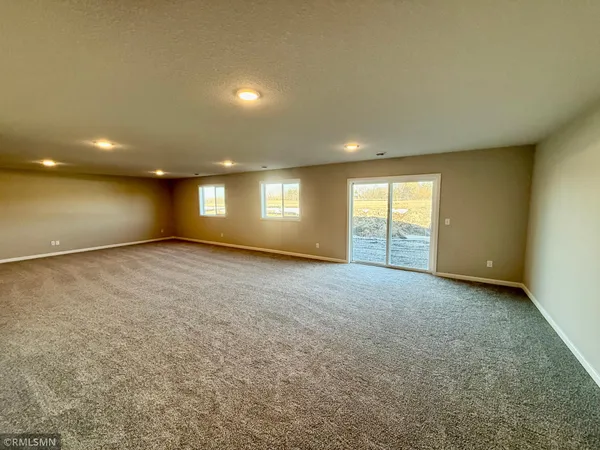 $634,900 | 1649 Meadows Drive Northeast, East Bethel, MN 55011