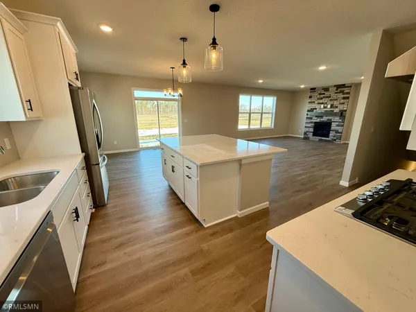 $634,900 | 1649 Meadows Drive Northeast, East Bethel, MN 55011