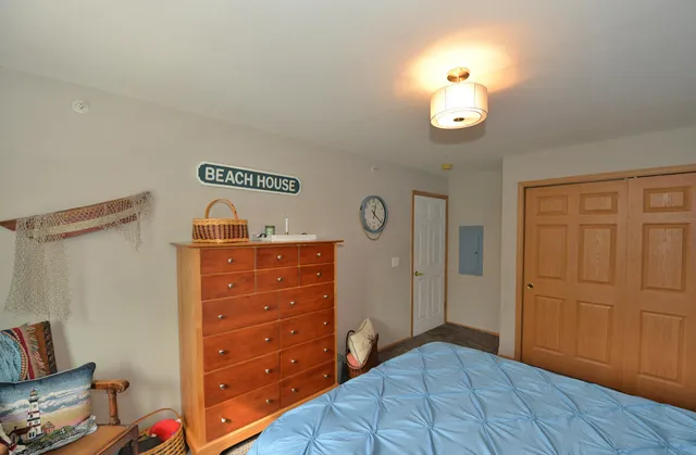 $259,900 | 4249 Taylor Harbor West, Unit 6, Mount Pleasant, WI 53403