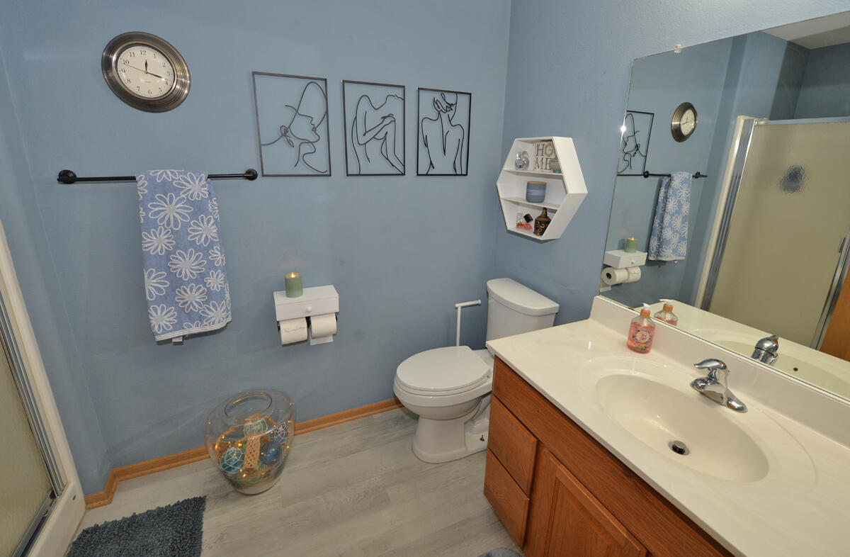 4249 Taylor Harbor West, Unit 6 Mount Pleasant, WI 53403 - Photo 21 of 31 Common Full Bath