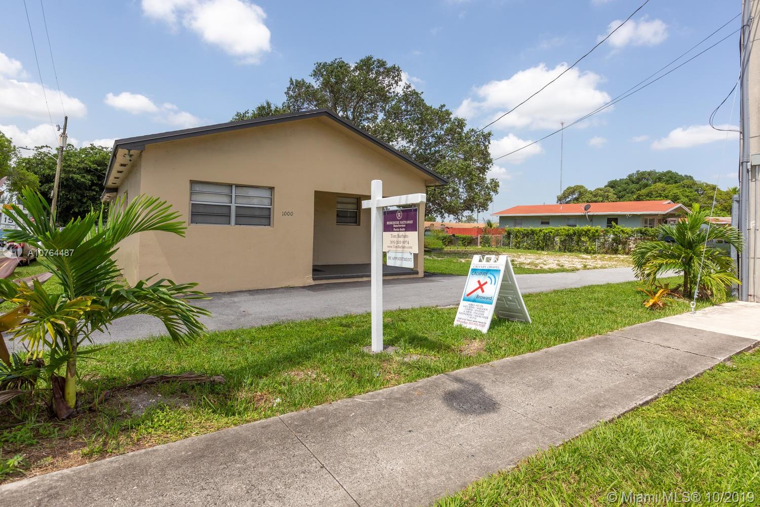 1000 Foster Road Hallandale, FL 33009 - Photo 2 of 18 Gallery Image 2
