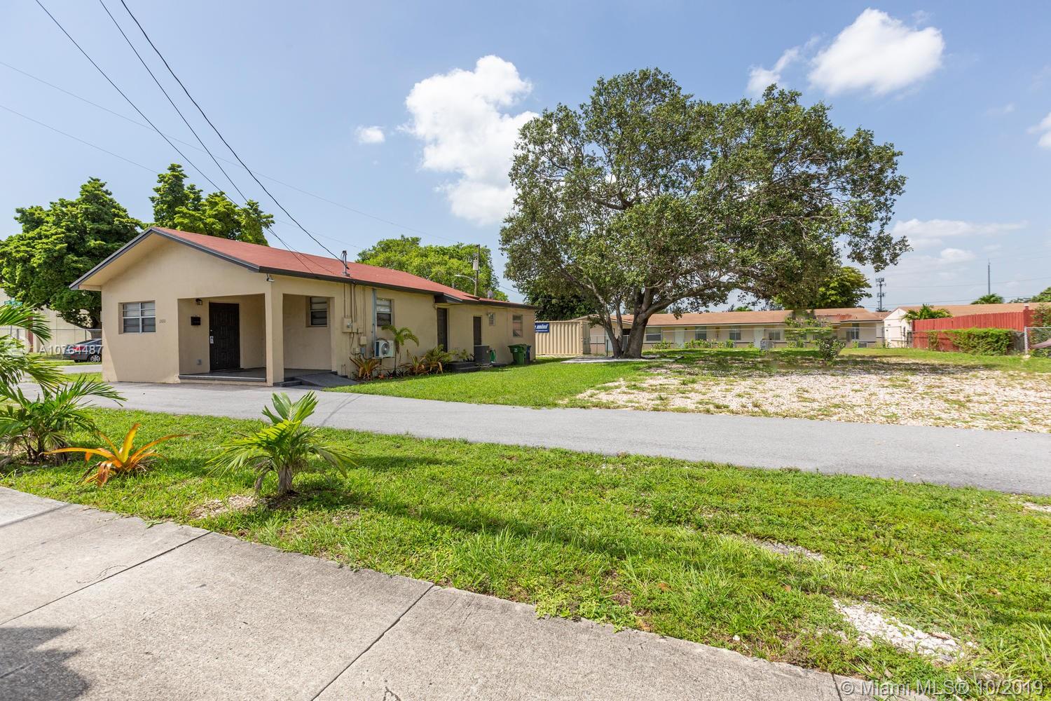 1000 Foster Road Hallandale, FL 33009 - Photo 15 of 18 Gallery Image 15