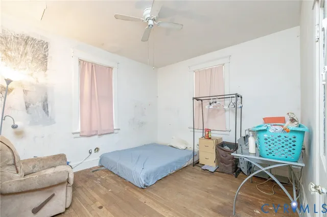 $184,900 | 212 Norfolk Avenue, Colonial Heights, VA 23834