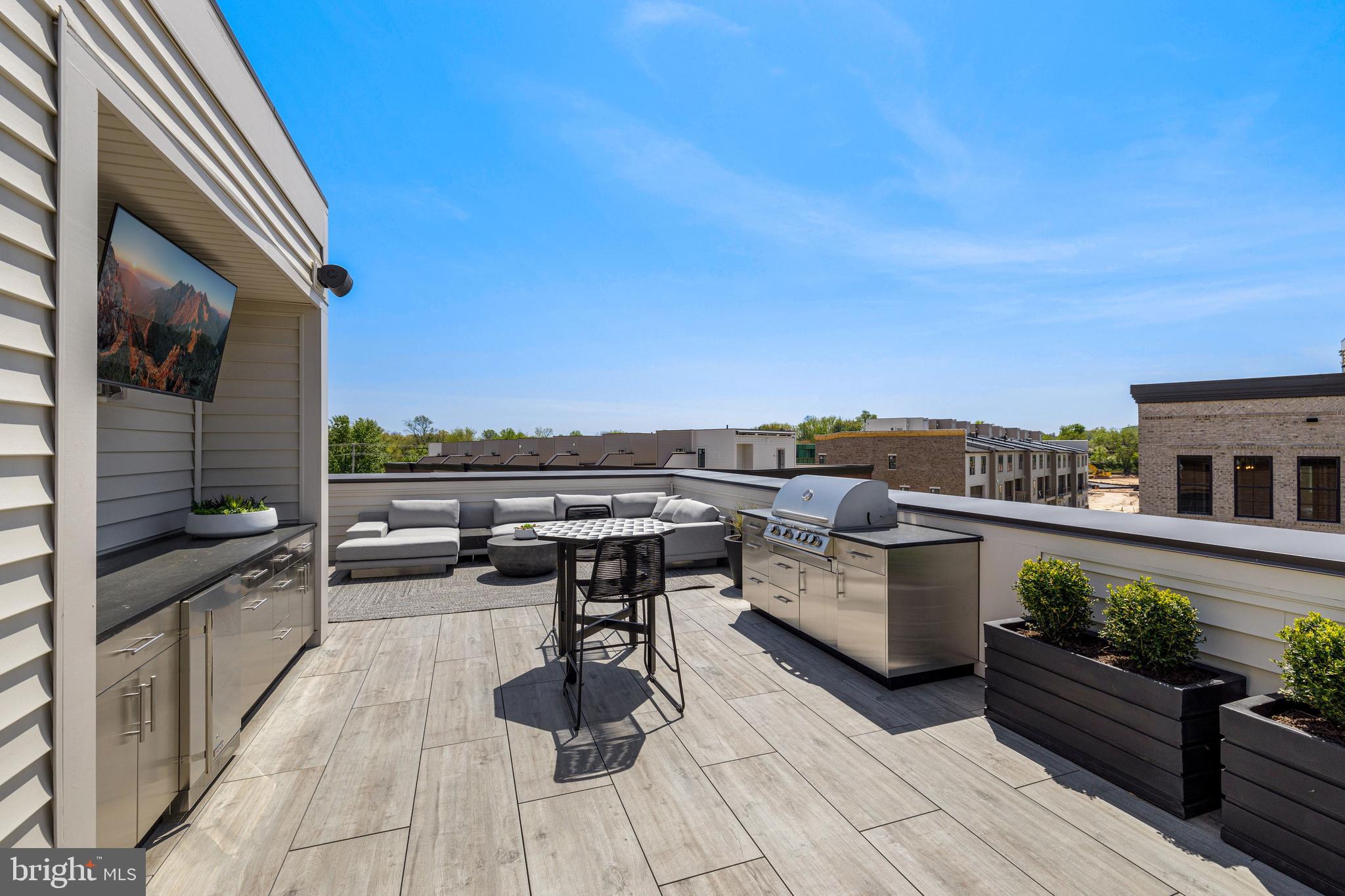 1770 Violet Ridge Place McLean, VA 22102 - Photo 5 of 39