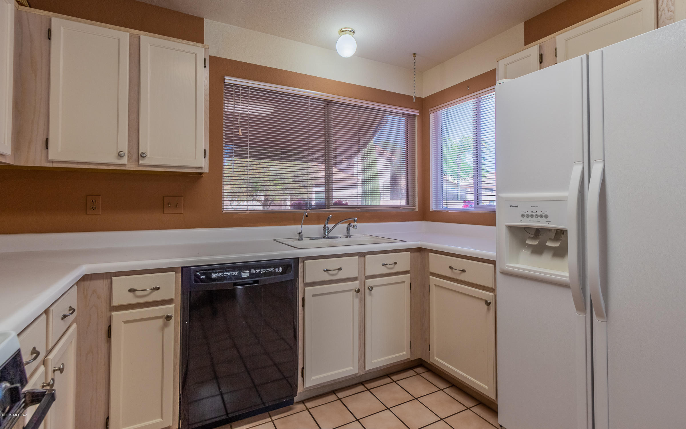 3484 West Sky Ridge Loop Tucson, AZ 85742 - Photo 10 of 35