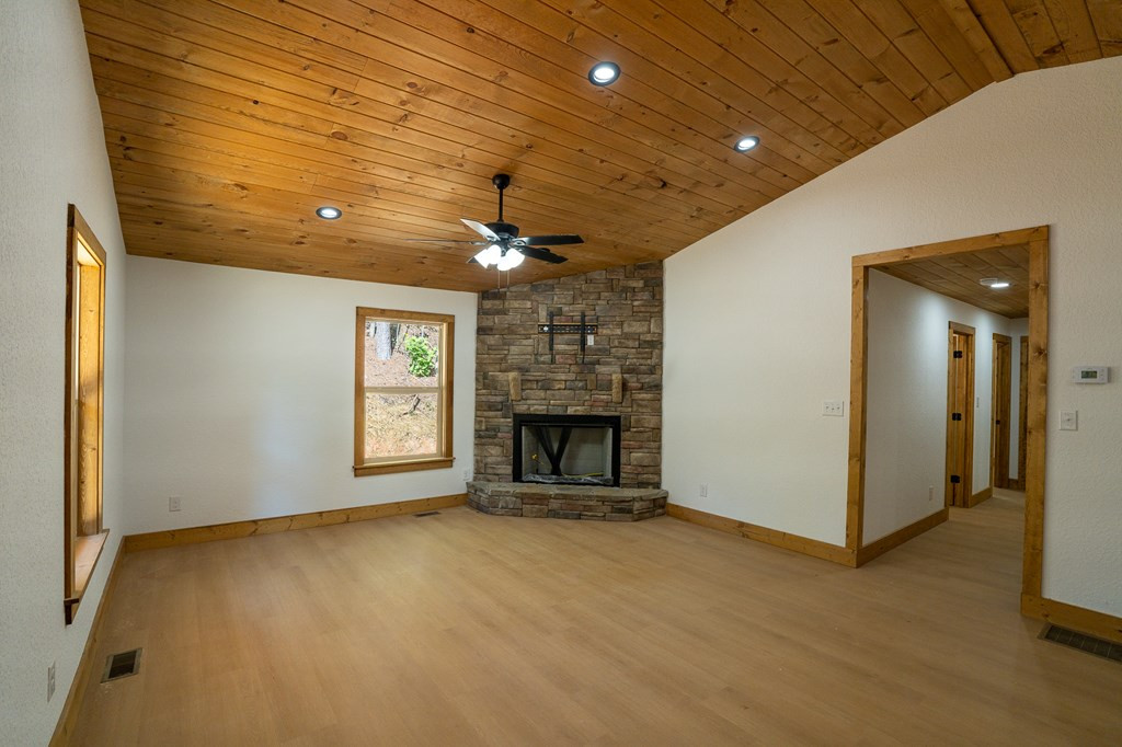 250 Choctaw Rdg Trail Murphy, NC 28906 - Photo 20 of 44