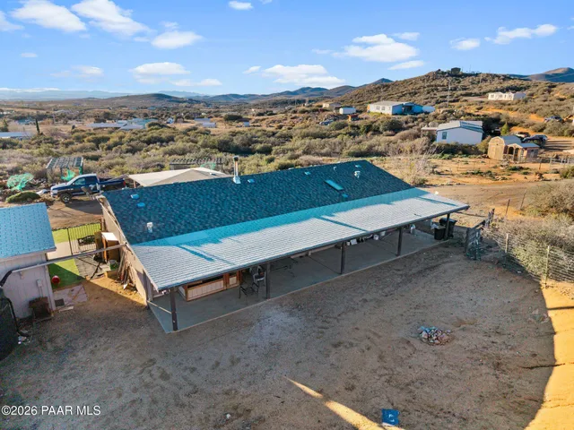 a view of a terrace with city view