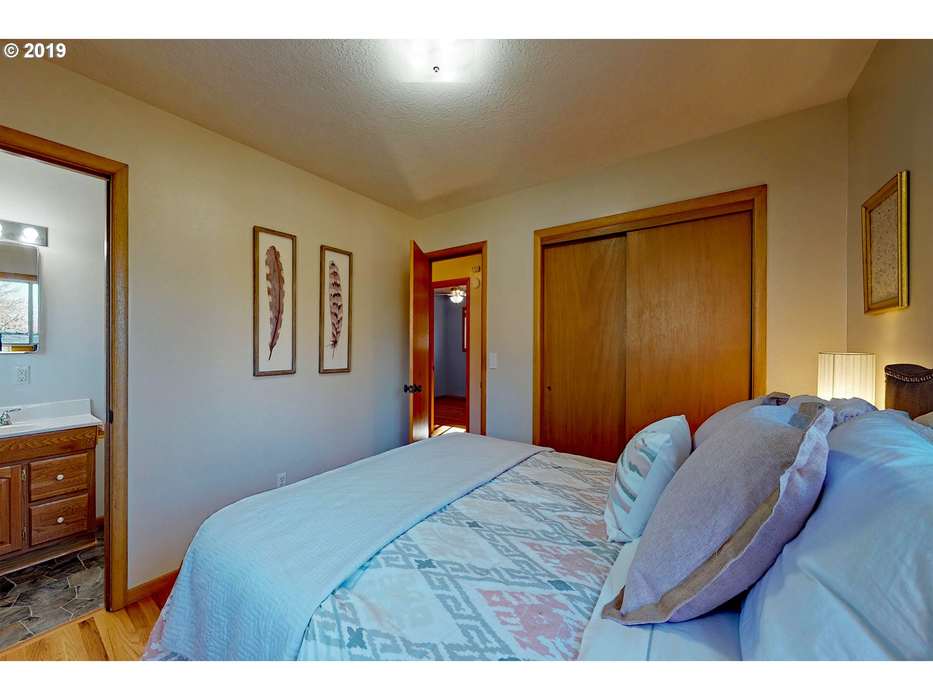 6424 Southwest Alfred Street Portland, OR 97219 - Photo 14 of 31 Gallery Image 14