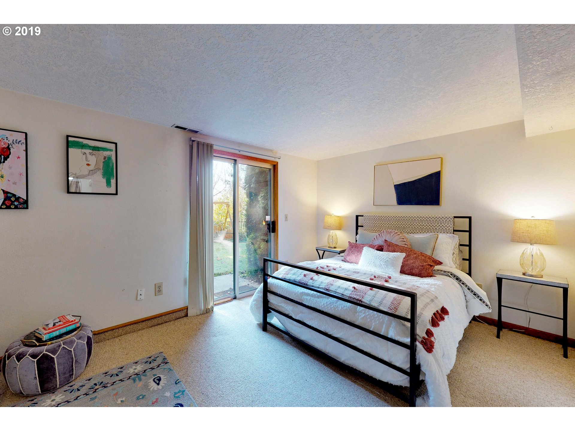 6424 Southwest Alfred Street Portland, OR 97219 - Photo 19 of 31 Gallery Image 19