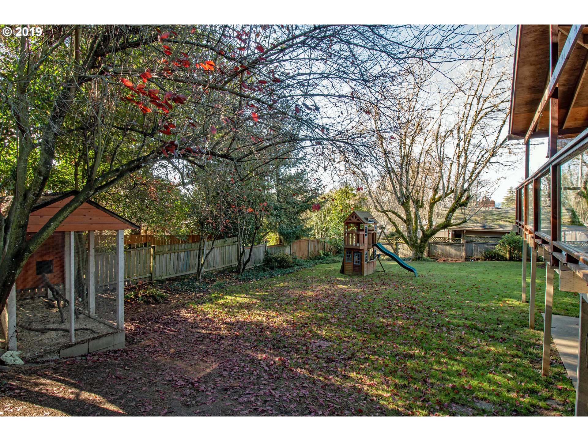 6424 Southwest Alfred Street Portland, OR 97219 - Photo 25 of 31 Gallery Image 25
