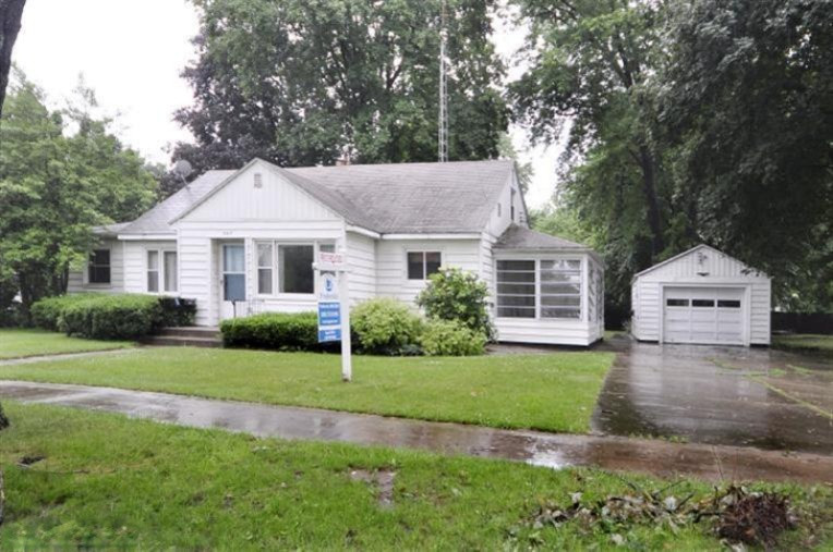 327 Constantine Street Three Rivers, MI 49093 - Photo 1 of 24 Primary Photo
