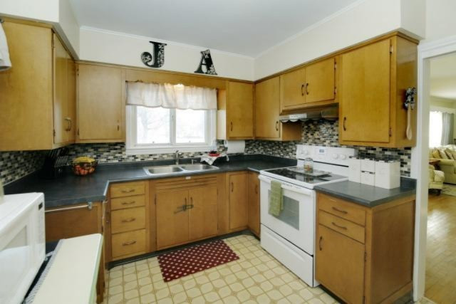 327 Constantine Street Three Rivers, MI 49093 - Photo 9 of 24 Additional Photo
