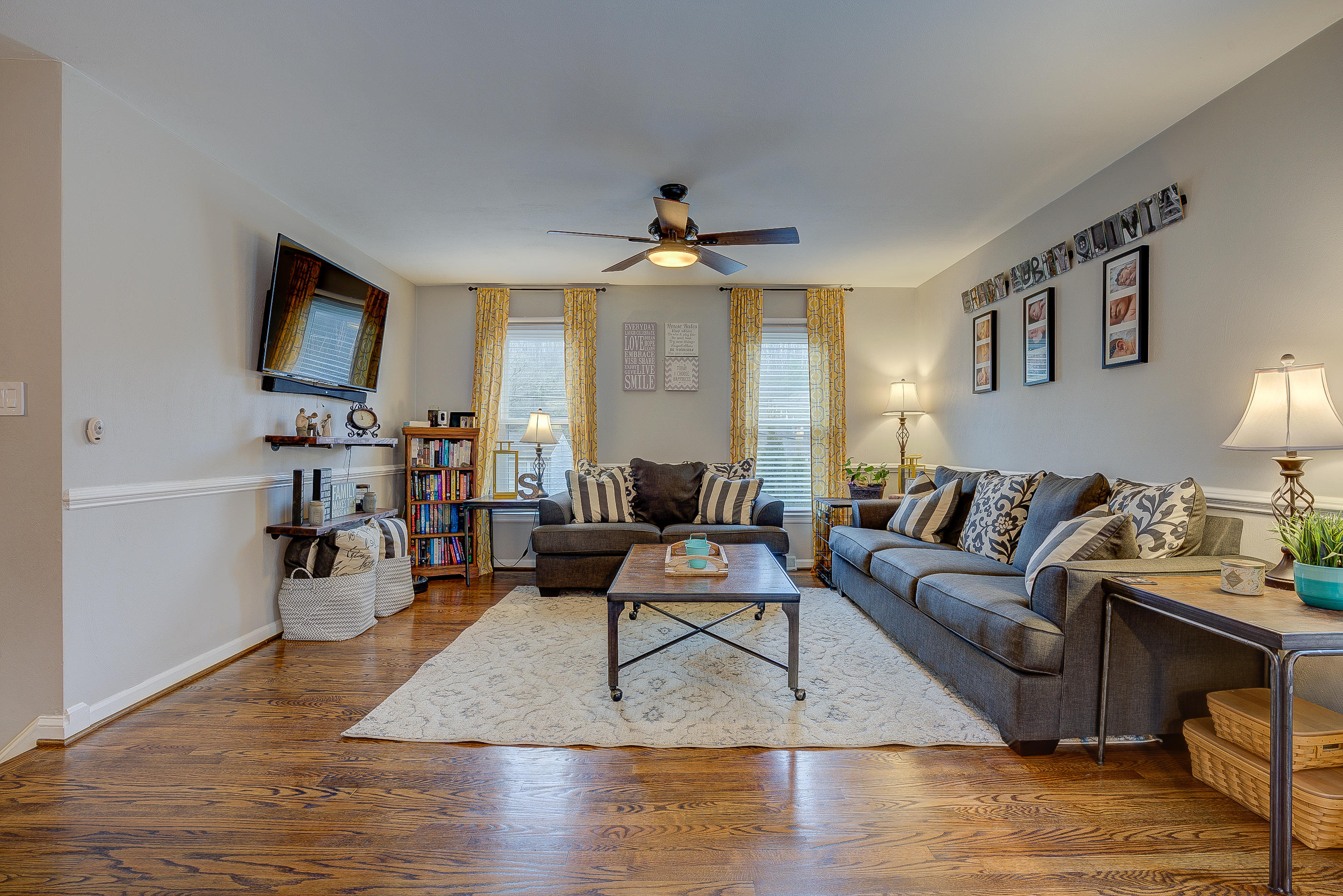 5732 Merriman Road Roanoke, VA 24018 - Photo 3 of 31 01 - Copy