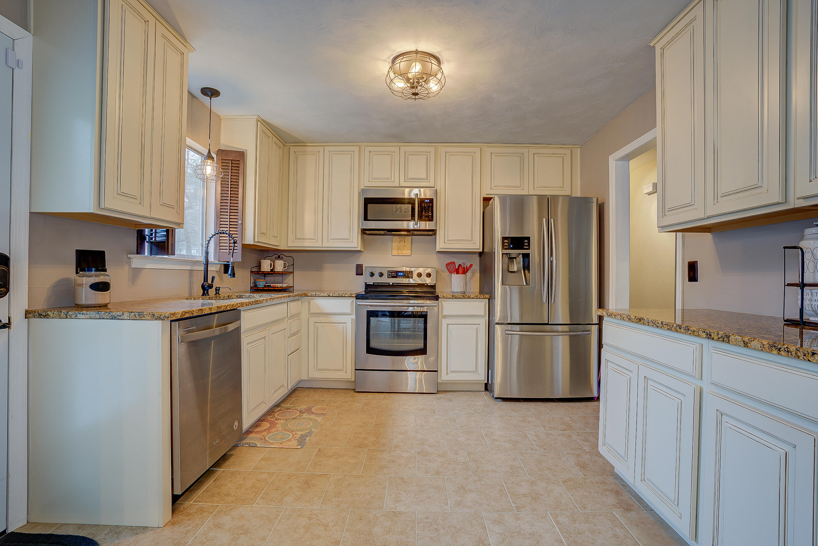 5732 Merriman Road Roanoke, VA 24018 - Photo 9 of 31 12
