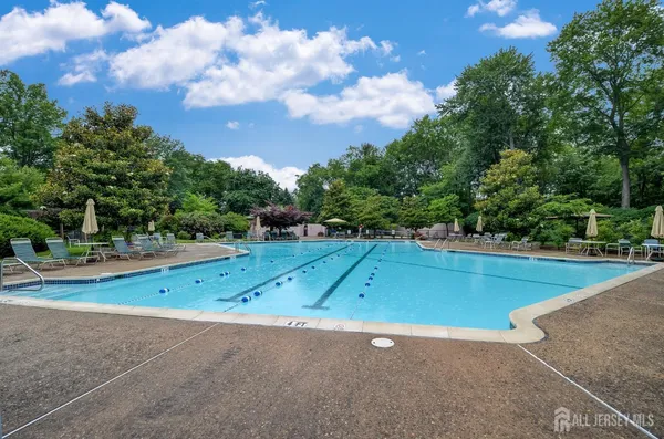 $3,800 | 537 Sayre Drive, Princeton, NJ 08540