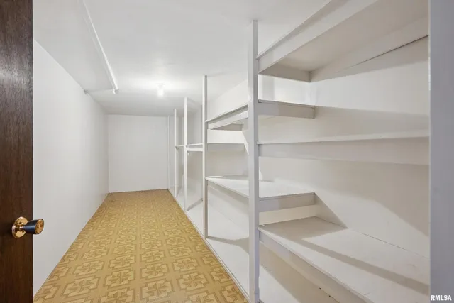 a view of empty room