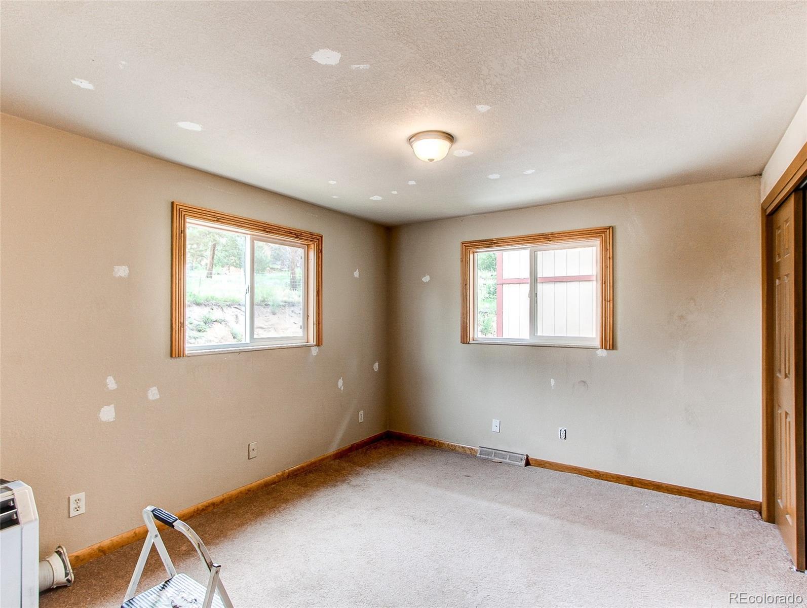 26620 Pleasant Park Road Conifer, CO 80433 - Photo 9 of 28 Gallery Image 9