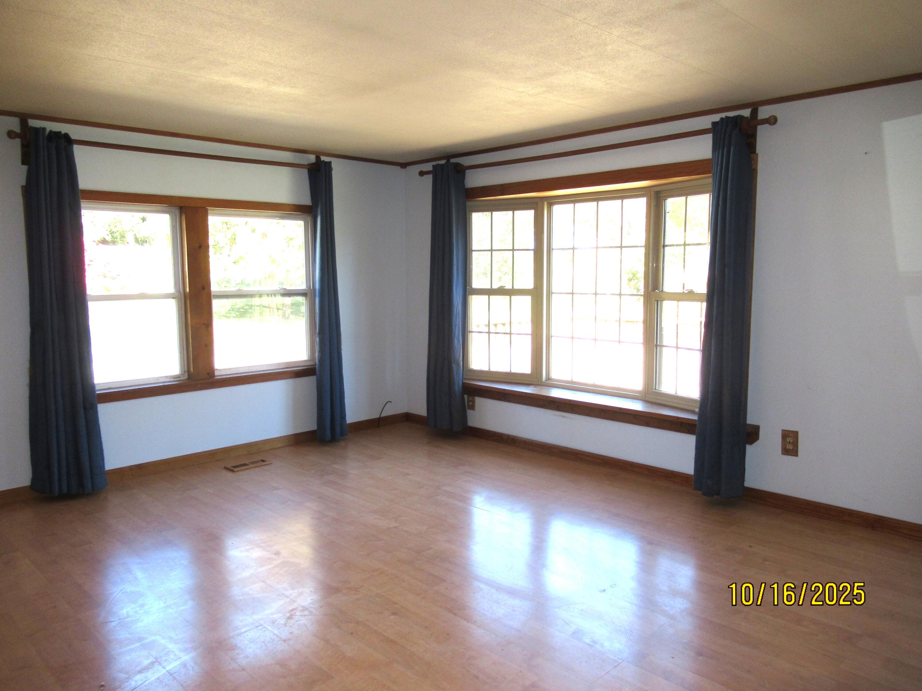 1625 Baker Road Dexter, MI 48130 - Photo 15 of 50 IMG_6687