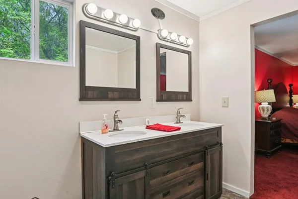 $439,000 | 15200 Highway 175, Eustace, TX 75124