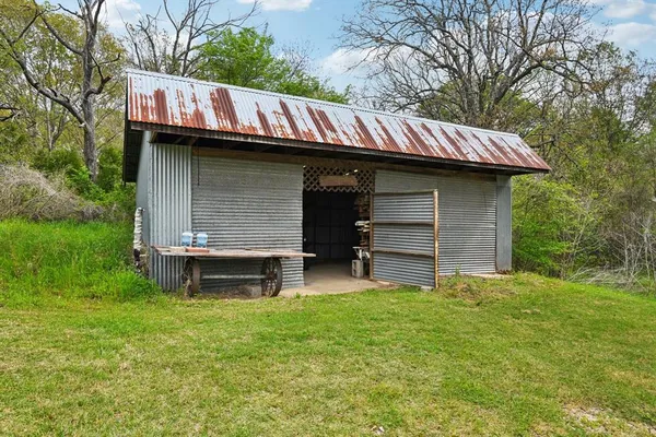 $439,000 | 15200 Highway 175, Eustace, TX 75124