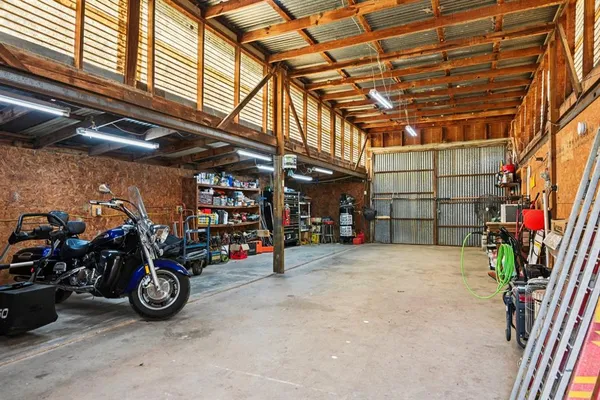 $439,000 | 15200 Highway 175, Eustace, TX 75124