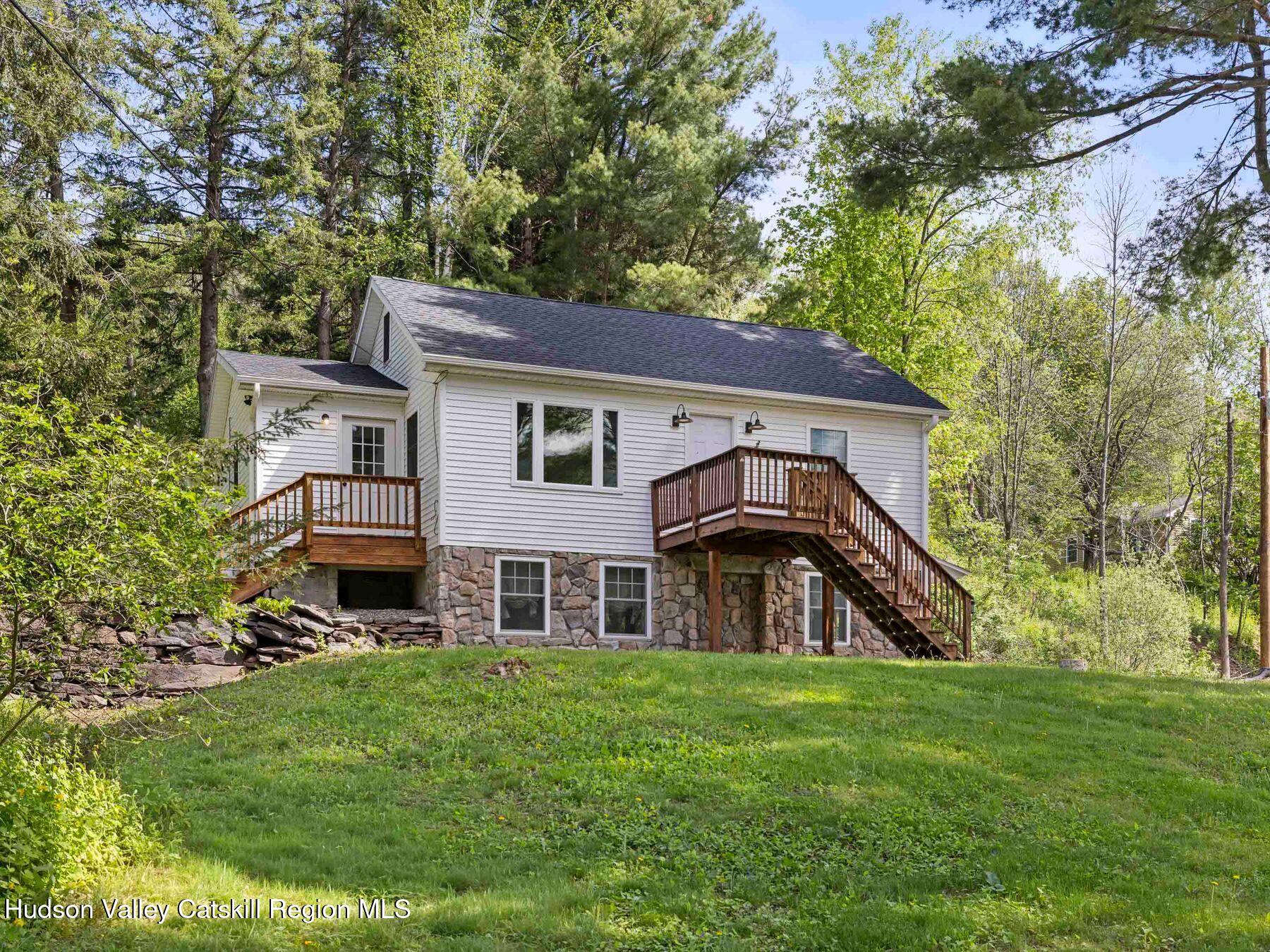 7 Karlstadt Road Windham, NY 12496 - Photo 1 of 44 photo_online_021