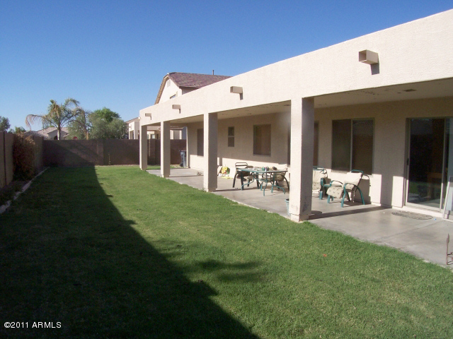 3684 South Martingale Road Gilbert, AZ 85297 - Photo 19 of 21 BACKYARD