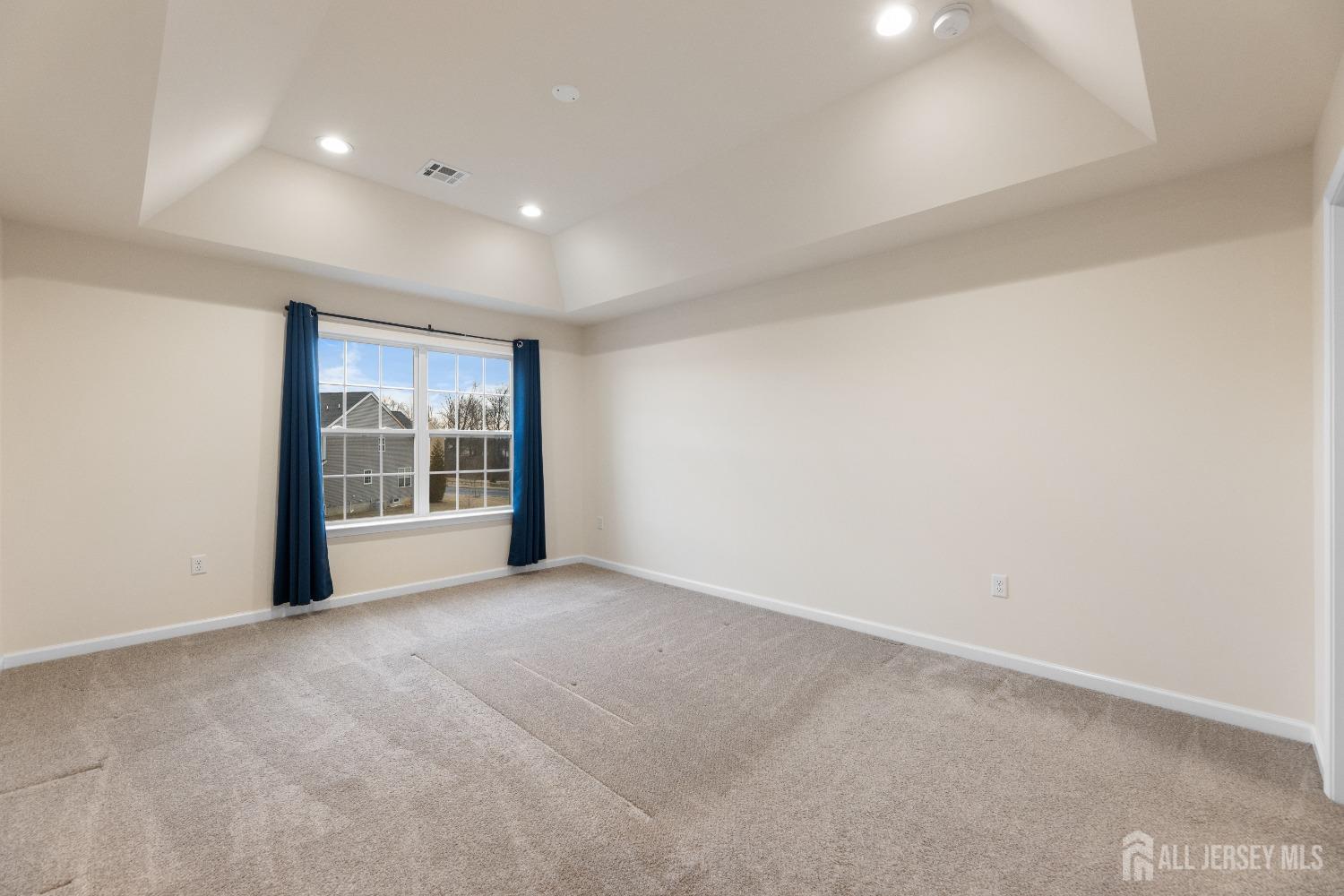 41 Stoneham Road Ewing, NJ 08638 - Photo 29 of 50 Gallery Image 29