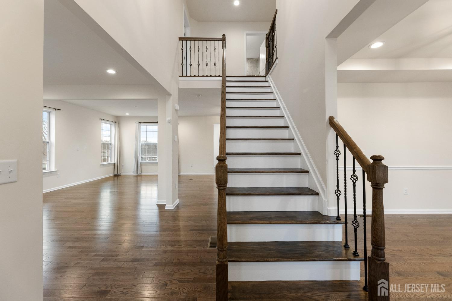 41 Stoneham Road Ewing, NJ 08638 - Photo 7 of 50 Gallery Image 7