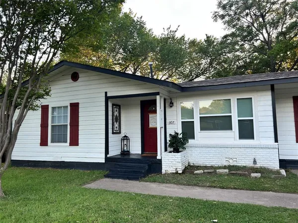 $249,999 | 307 Terry Road, Hurst, TX 76053