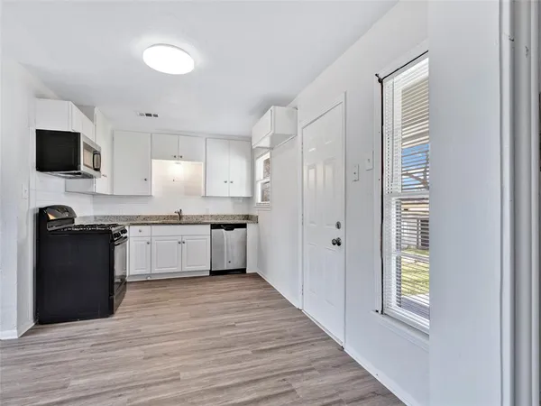 $249,999 | 307 Terry Road, Hurst, TX 76053