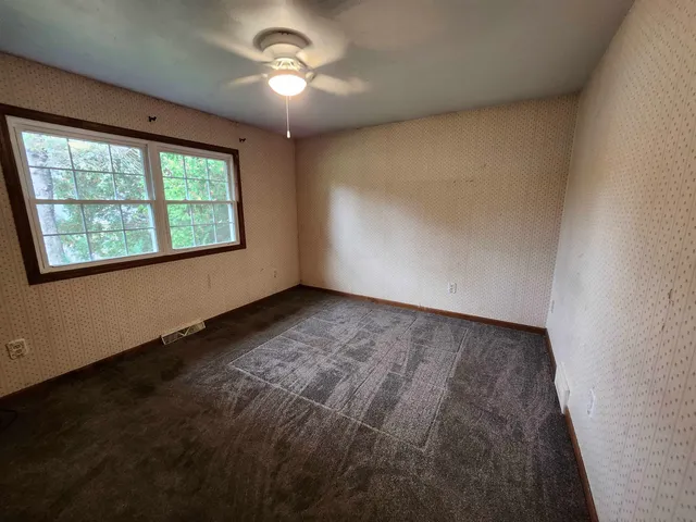 $1 | 205 Alvin Circle, Beaver Dam, WI 53916