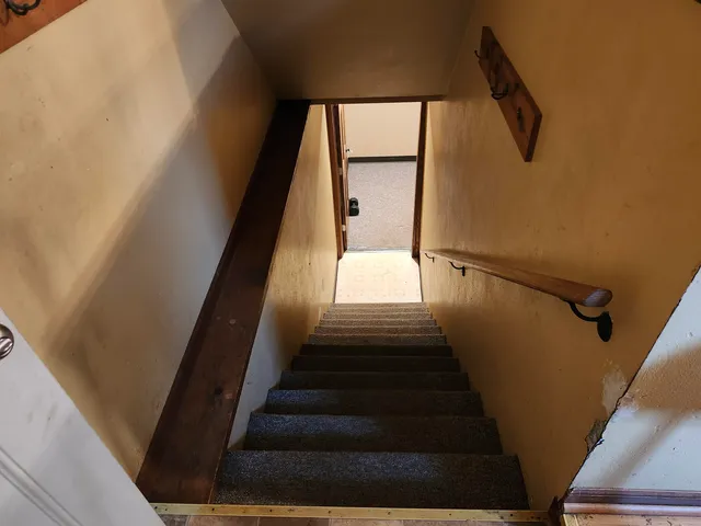 $1 | 205 Alvin Circle, Beaver Dam, WI 53916