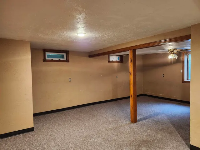 $1 | 205 Alvin Circle, Beaver Dam, WI 53916