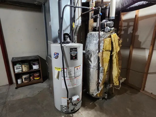 $1 | 205 Alvin Circle, Beaver Dam, WI 53916