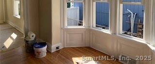 424 Union Avenue, Unit 424 Bridgeport, CT 06607 - Photo 11 of 14 a view of a interior of house